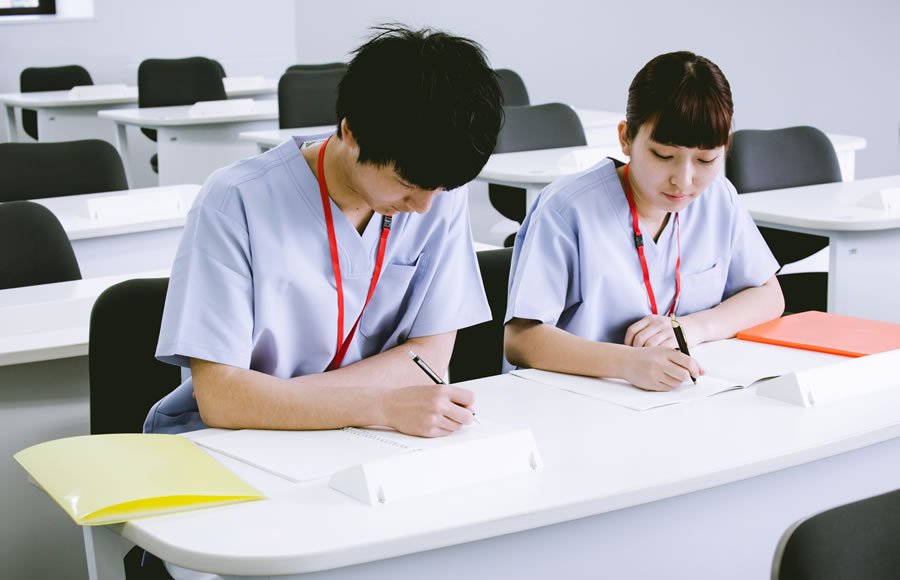 登録販売者の継続的研修（外部研修）を受けないと、どうなるの！？