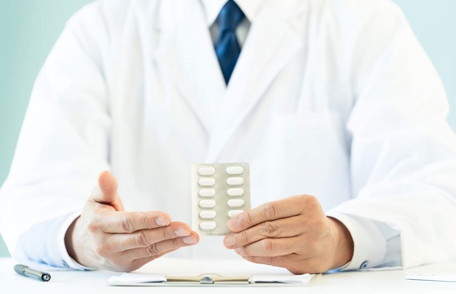 スイッチOTC拡大の追い風を掴む！登録販売者に求められる真の専門性と役割の変化