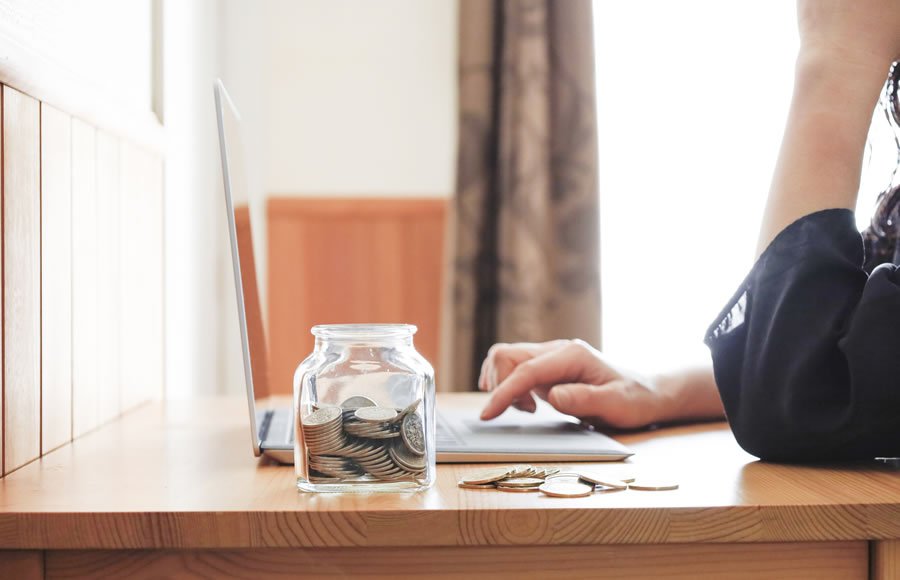失業手当はいくらもらえる?給付金額と期間について