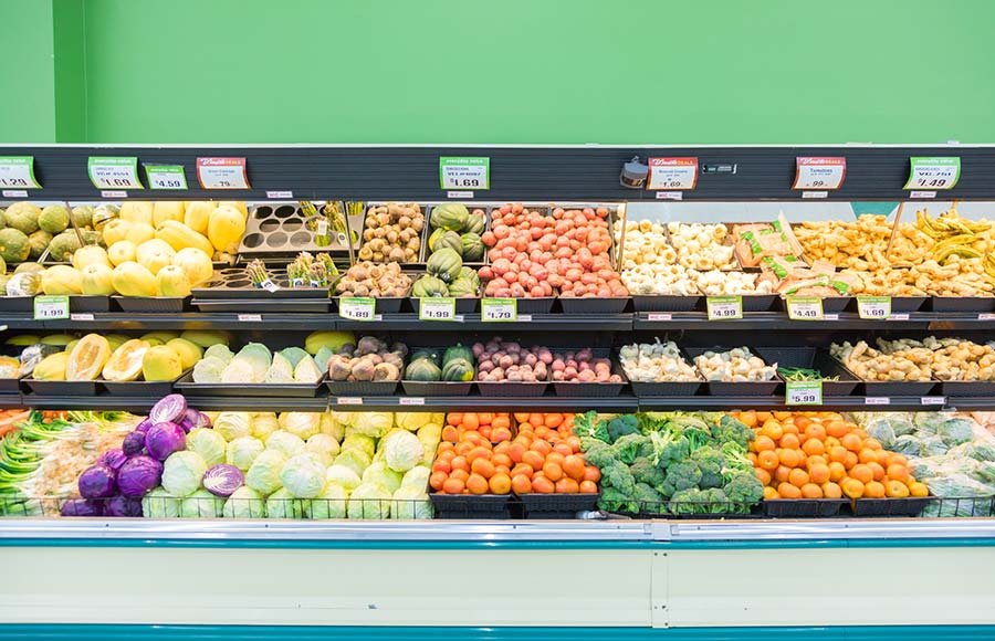 ドラッグストアの売上は食品が多くを占める