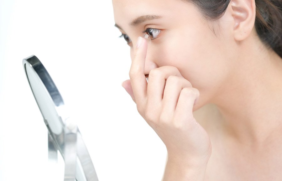 コンタクト使用者への花粉症目薬接客対応法