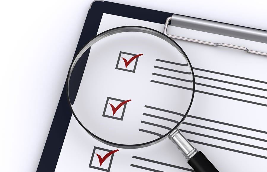 過去の制度的課題：相談を待つ「努力義務」の限界登録販売者の情報提供義務の構造