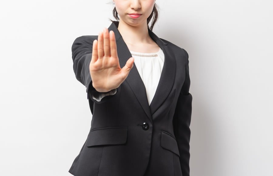 新人登録販売者のうっかり違反を防ぐ指導ルール