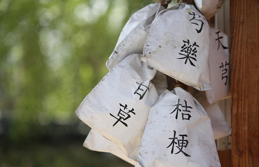 4-2.風邪・痛み・婦人薬など症状別の比較表で違いを明確化